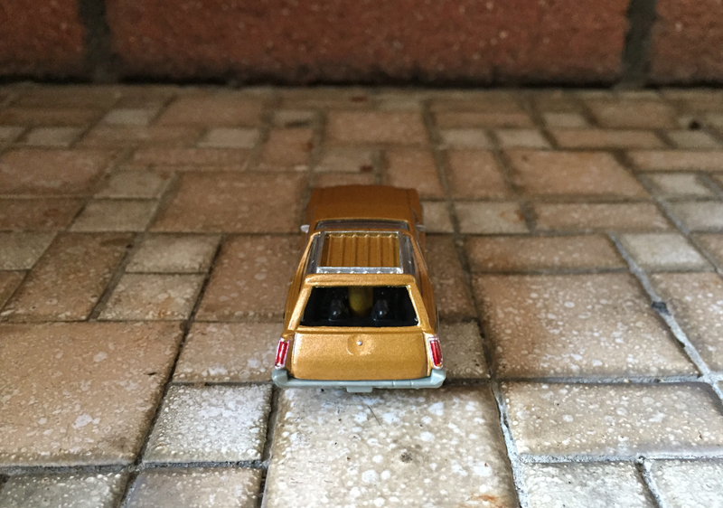 Illustration for article titled Wagon Wednesday - Olds but gold